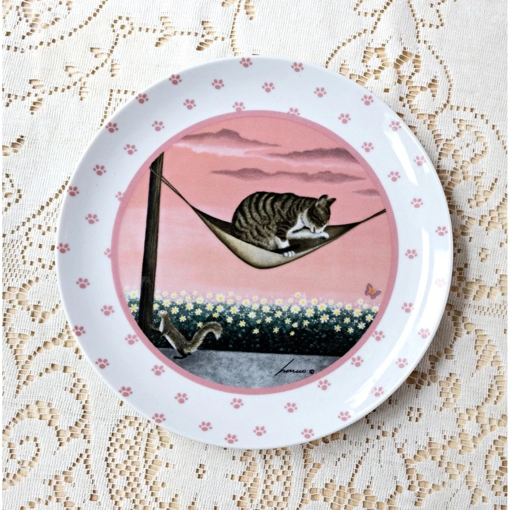 Lowell Herrero Vintage 1980s Cat Art Plate Wall Hanging Porcelain Pink White
